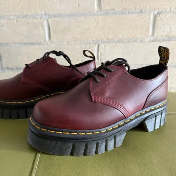 Dr. Martens Audrick 3i Brando oxford size US W 11 / USM 10 / EU 43 New in Box - Picture 2 of 12